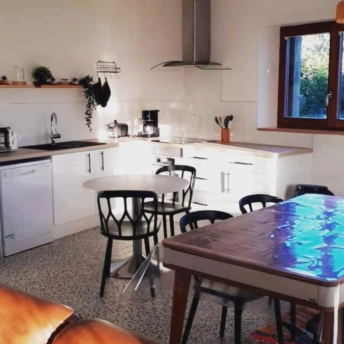 Les Verveines Apartment Saint-Martin-dʼArdèche Exterior foto